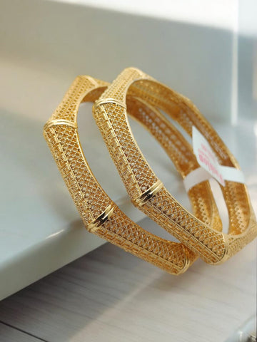 🔥Classic Zircon Gold Plated Bangle🔥