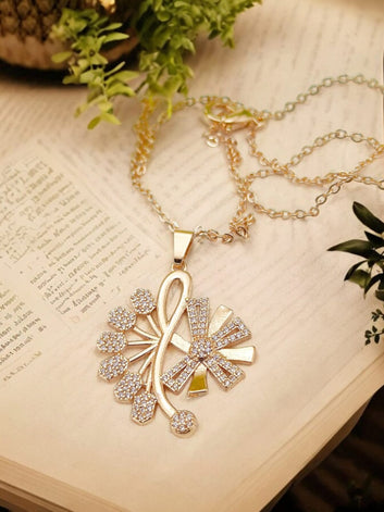 🔥Swing Curve Flower 🌺 Design Pendant Necklace 🔥